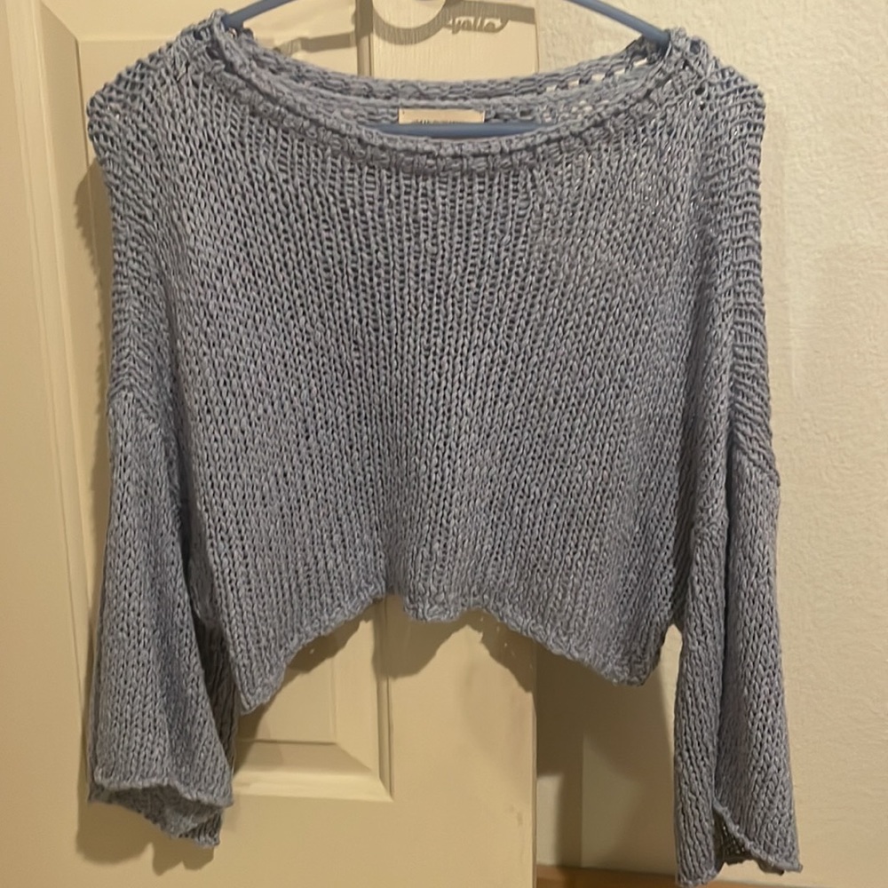 new UO light blue knit flowy sweater - Picture 2 of 3